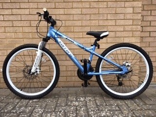 halfords carrera luna 24